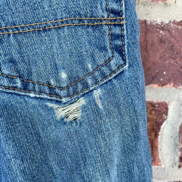 Little Boy’s Arizona Destroyed Bootcut Jeans Size 4 Slim - Picture 8 of 13